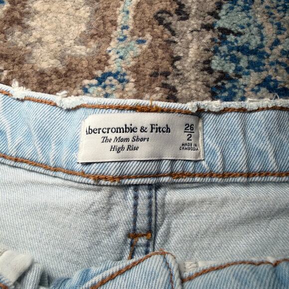abercrombie and fitch shorts - Picture 2 of 3